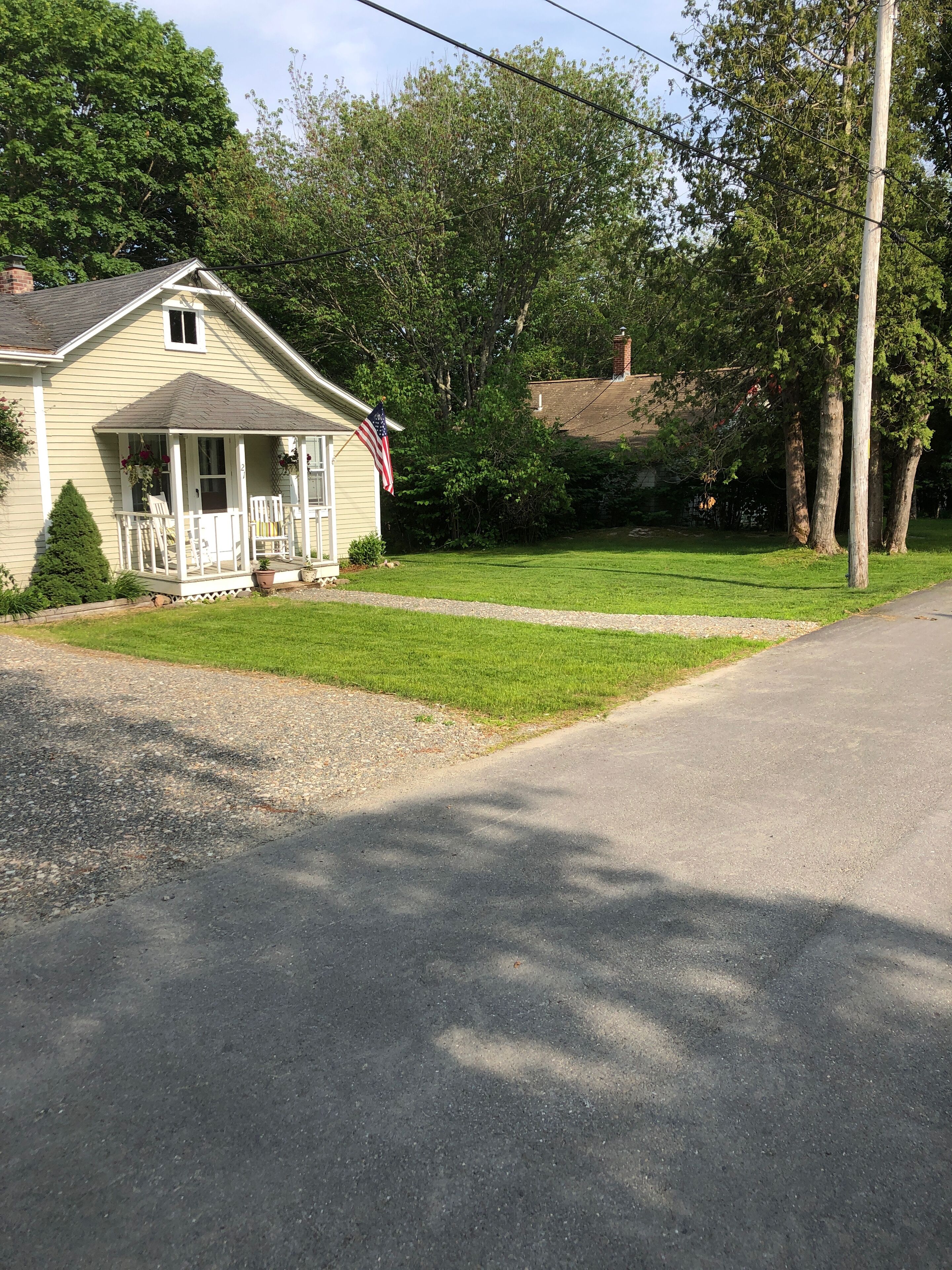 Shubert Bungalow - Ideal location - Discounted for 7n stay starting wk of Aug 24