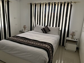 4 bedrooms, iron/ironing board, WiFi, bed sheets - Fiji Paradise Luxury Home for upto 10 Guests (Namaka)
