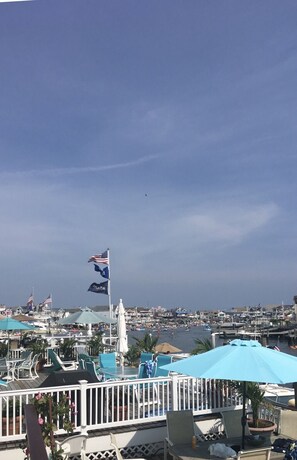 Terrace/patio - Private Waterfront Home<br>In Ocean City, NJ (Ocean City)