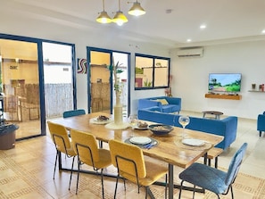 Family Villa | Dining room