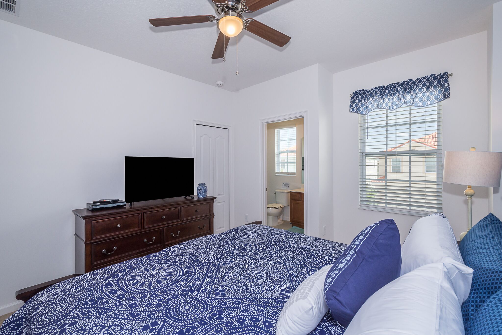 12 bedrooms, iron/ironing board, travel cot, wifi