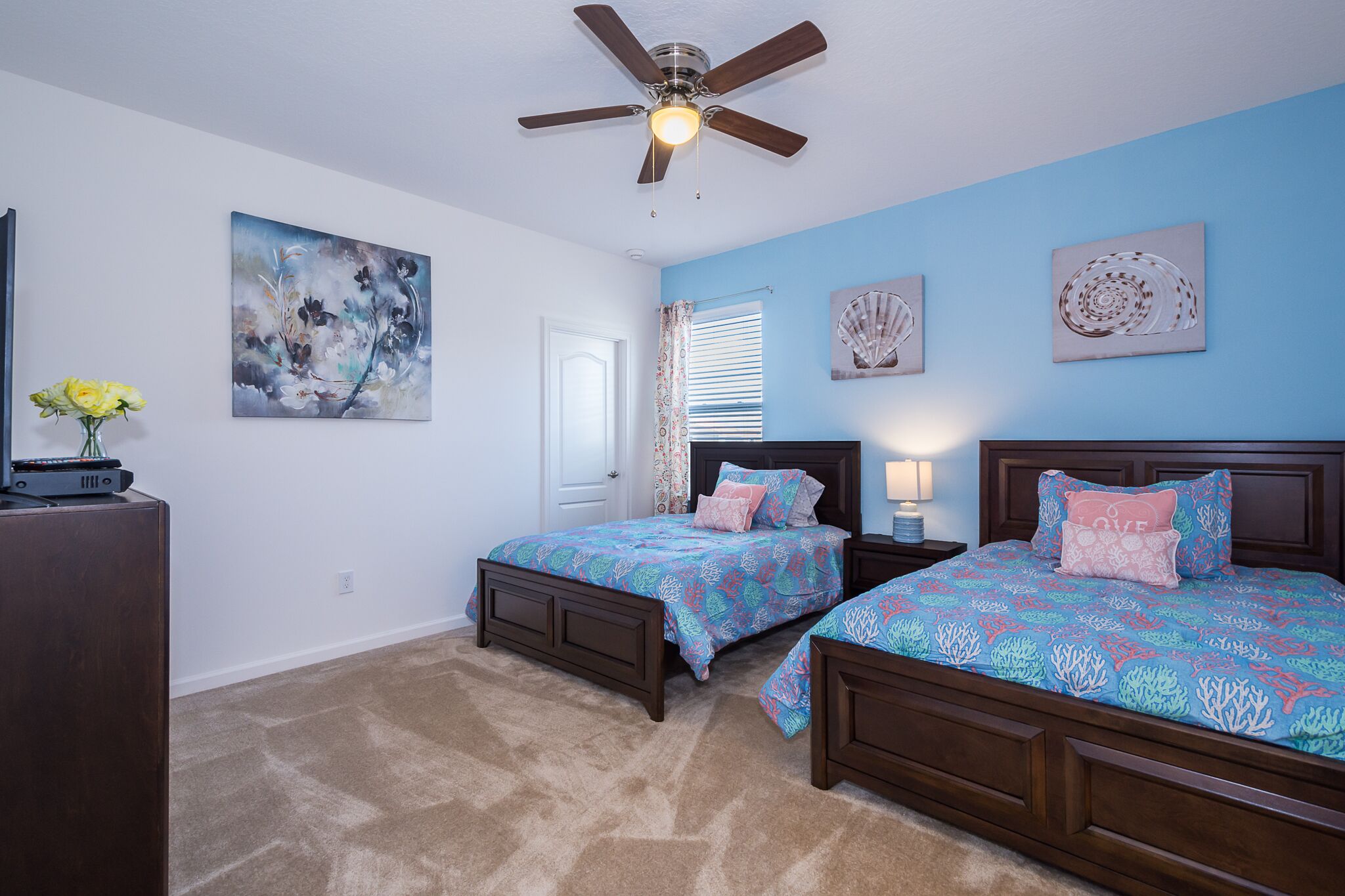 12 bedrooms, iron/ironing board, travel cot, wifi