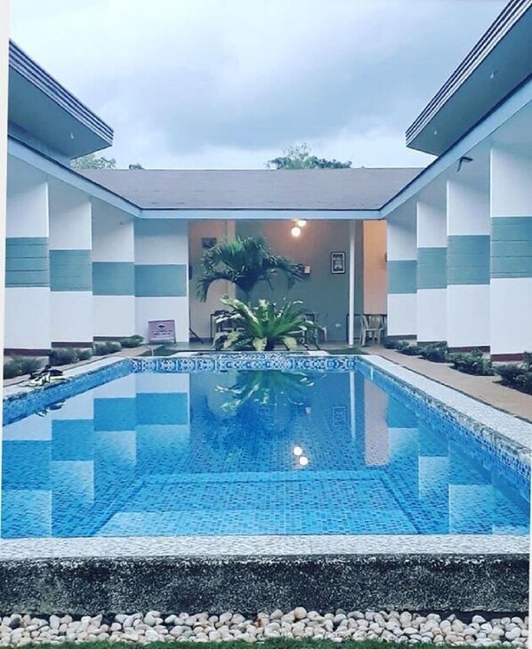 Alberca al aire libre