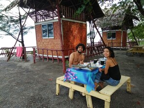 Traditional Chalet | Hypo-allergenic bedding, desk, iron/ironing board