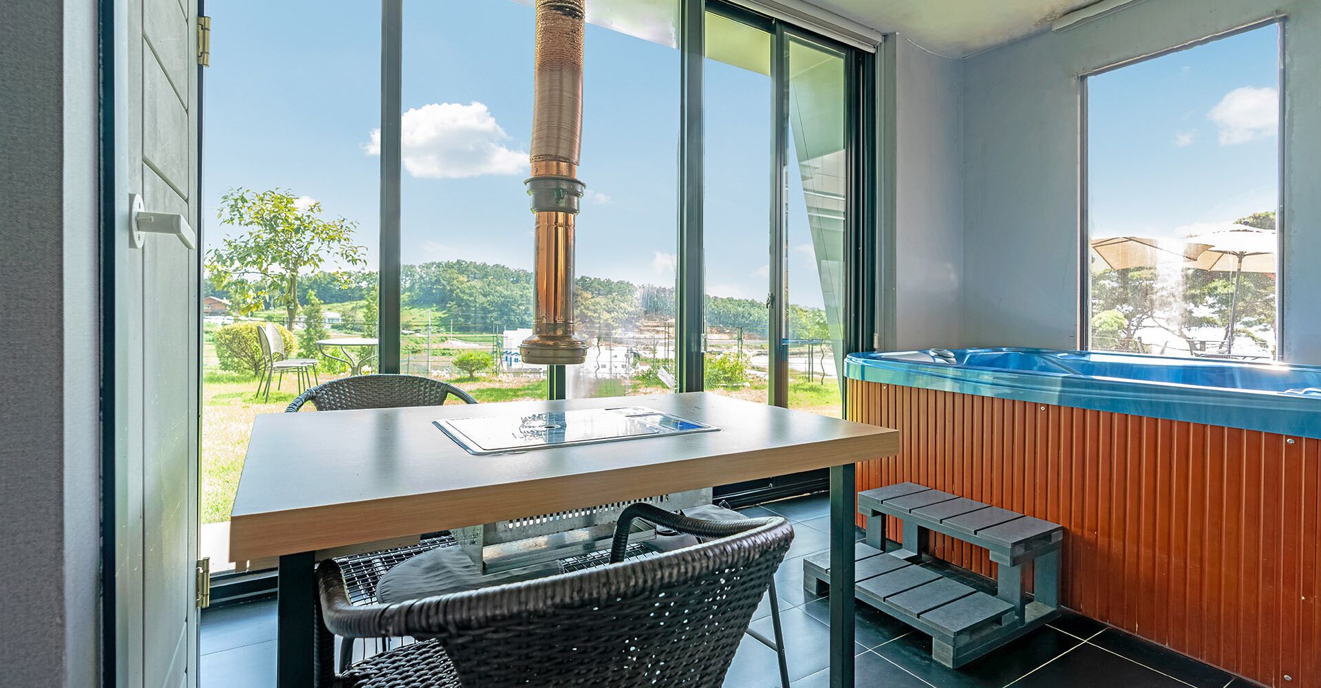 Classic Room | In-room dining