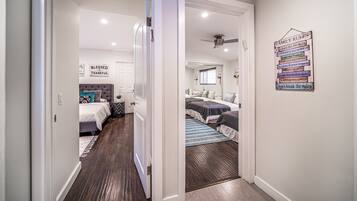 3 bedrooms, free WiFi, bed sheets, wheelchair access