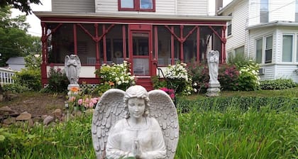 Southern Comfort Inn of Lily Dale NY