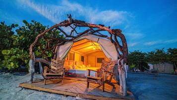 Ropa de cama y acceso para silla de ruedas