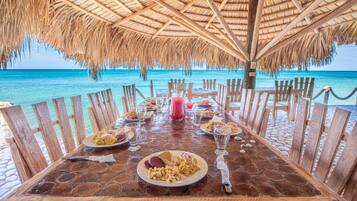 Free daily full breakfast