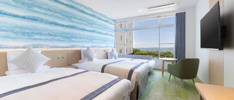 In-room safe, blackout curtains, free WiFi