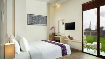 1 bedroom, desk, iron/ironing board, WiFi