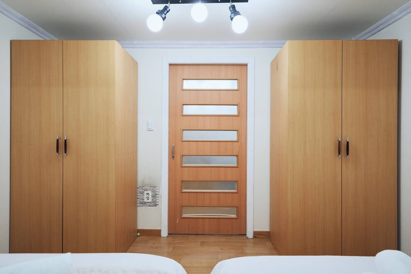 3 bedrooms, iron/ironing board, WiFi