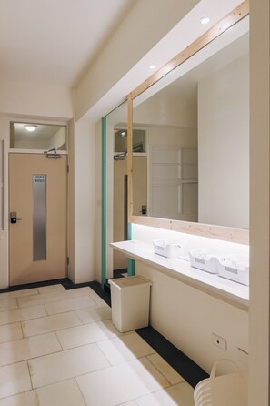 Shared Dormitory, Mixed Dorm | Wi-fi percuma, cadar katil 