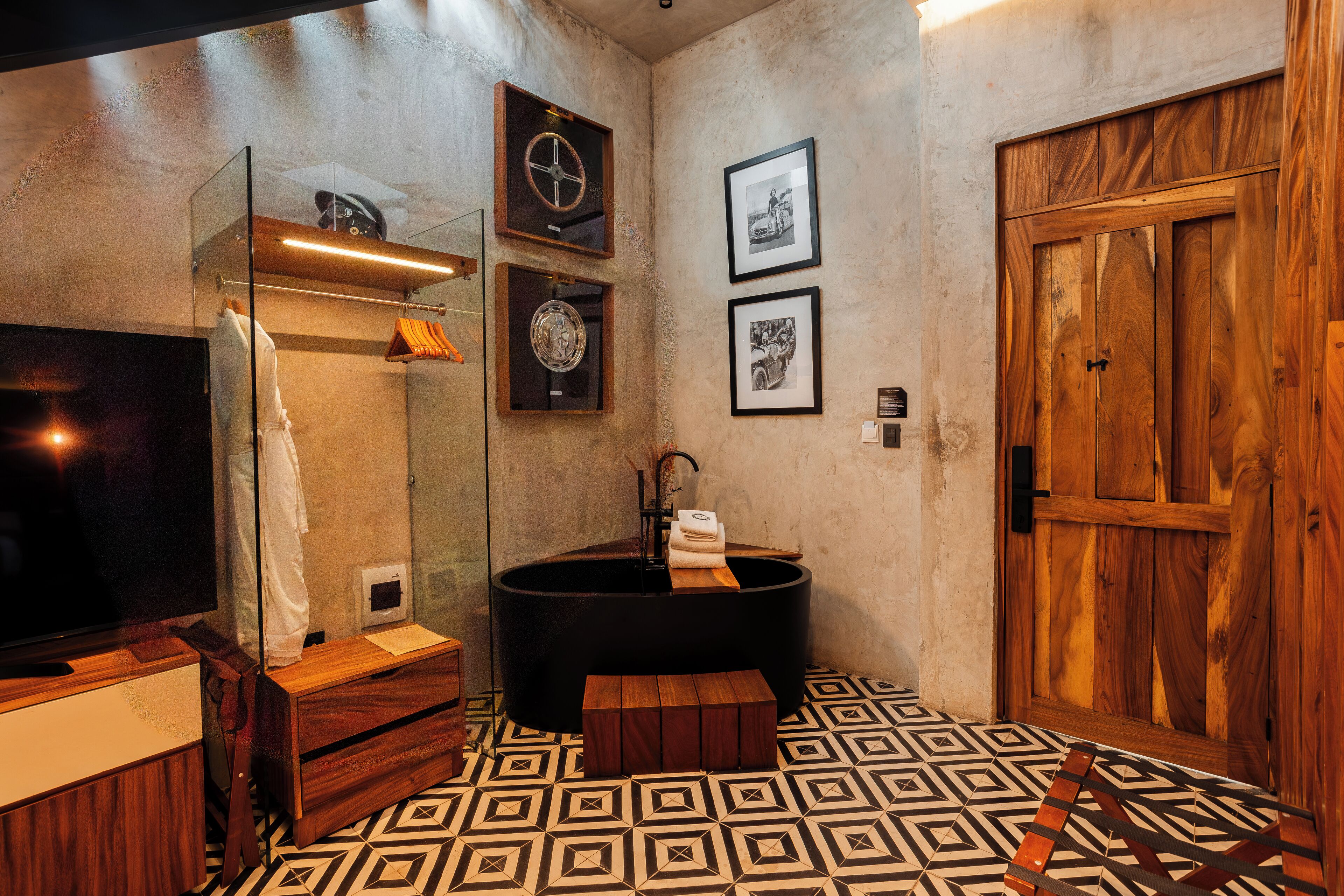 Photo - Diez Diez Collection