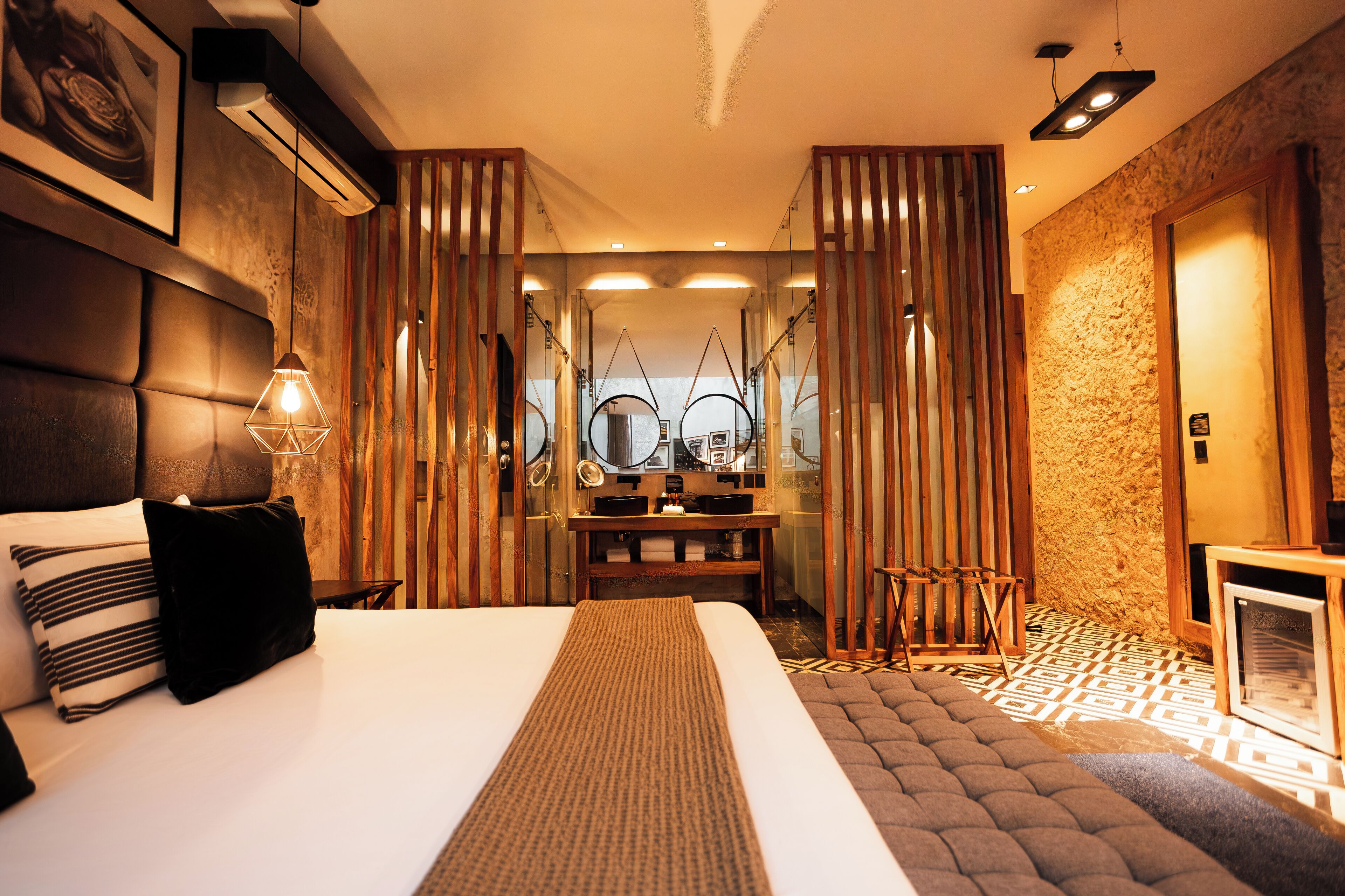 Photo - Diez Diez Collection