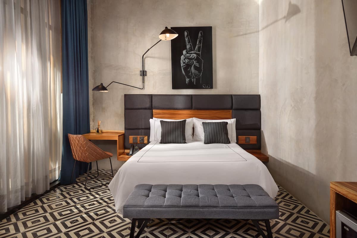 Comfort kamer | Luxe beddengoed, een gratis minibar, een kluis op de kamer