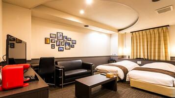 Minibar, bàn, truy cập Internet không dây miễn phí, bộ trải giường