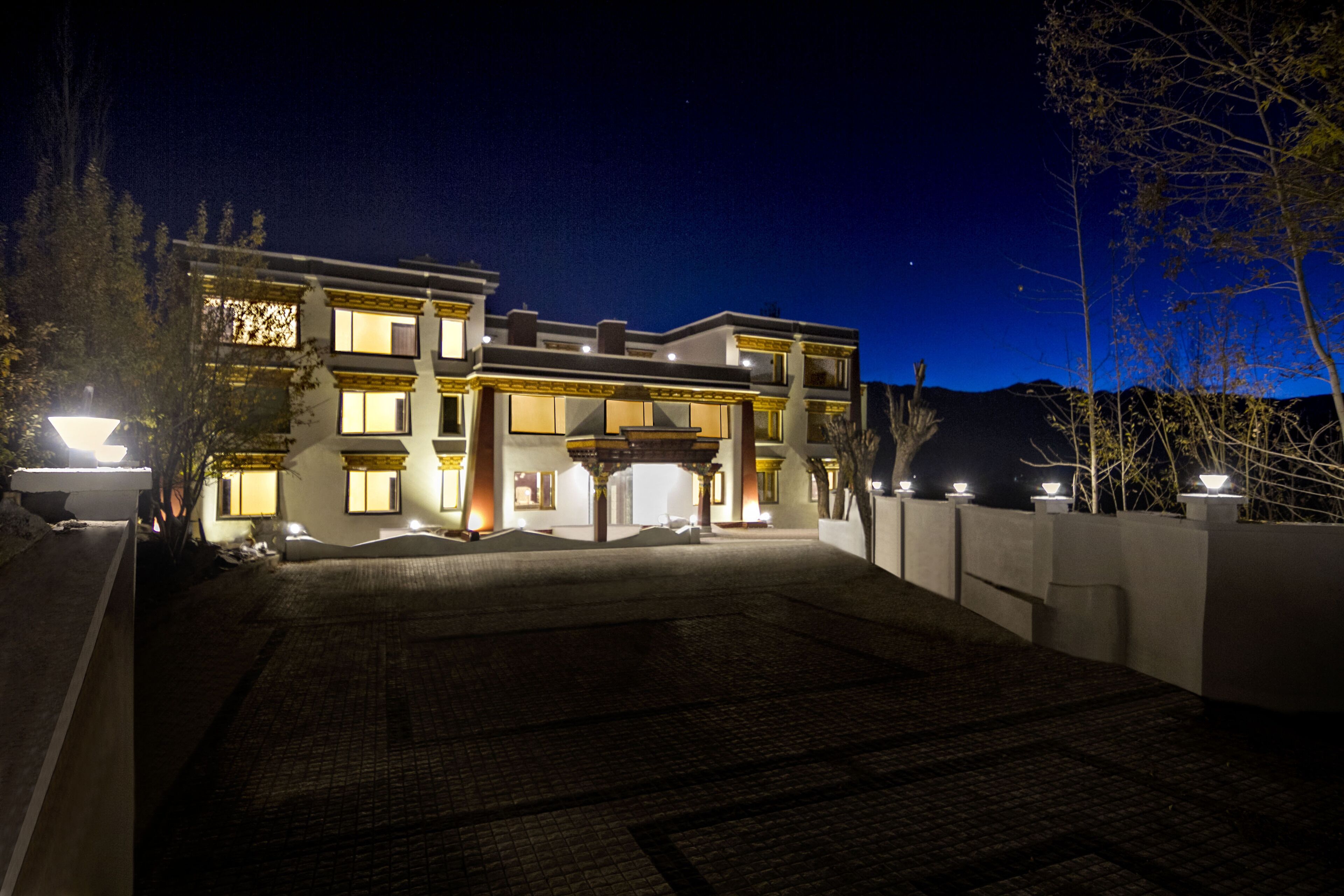 Façade de l’hébergement - soirée/nuit