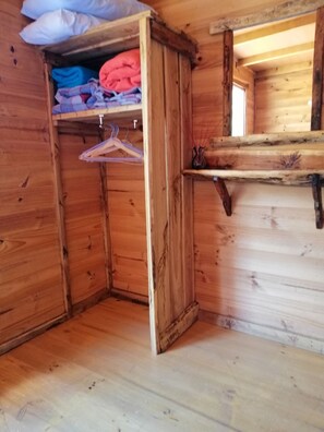 Interior - Minnow cabins, peaceful bush setting, cabin 2 (Lower Beulah)