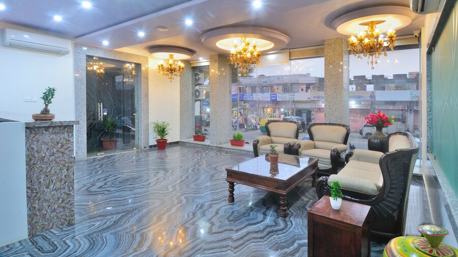 Trimrooms Mount Blue