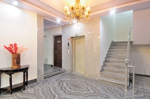 Property grounds - Trimrooms Mount Blue (Jaipur)
