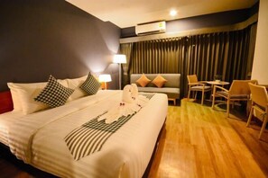Room - Comet Hotel Surat Thani (Surat Thani)