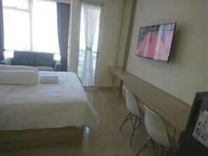 Standard Studio | Room amenity - Menteng Park By The Jones (Jakarta)