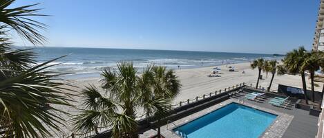 Kondominium, 1 kamar tidur | Kolam renang | Kolam renang indoor dan sebuah kolam renang air hangat