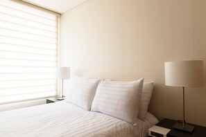 2 عدّة غرف نوم ومكواة/لوح كي وواي فاي