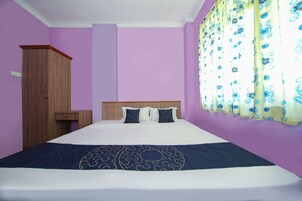 Family Suite | 1 bedroom, free WiFi, bed sheets