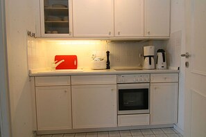 Køleskab, ovn, opvaskemaskine