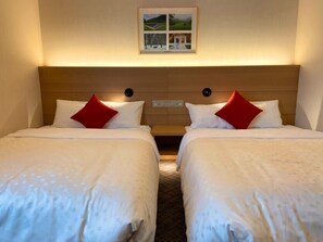 高级房 | 客房内保险箱、免费 WiFi