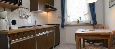 Refrigerador y microondas