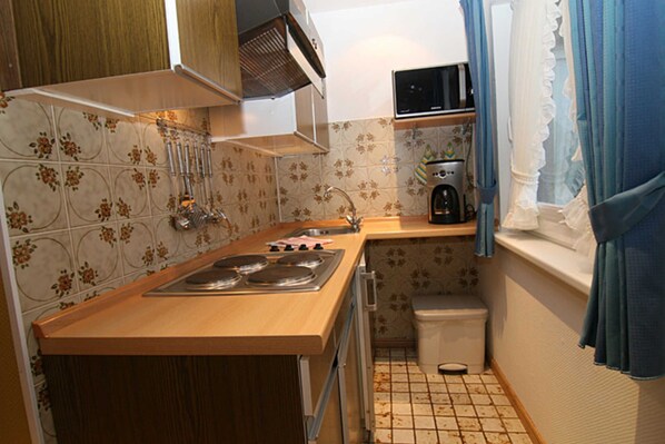 Kühlschrank, Mikrowelle