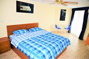Apartment | 1 bedroom, WiFi, bed sheets