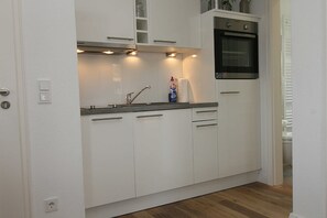 Kühlschrank, Ofen, Geschirrspüler