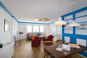 Immagine non classificata, 2 di 28, pulsante