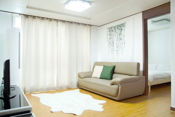 3 室のベッドルーム、WiFi