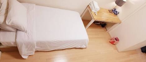 1 Schlafzimmer, Bügeleisen/Bügelbrett, WLAN