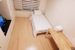 1 bedroom, iron/ironing board, WiFi
