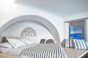 Villa, 6 Bedrooms | 6 bedrooms, free WiFi, bed sheets - Villa Scorpios II by The Pearls Collection (Mykonos)