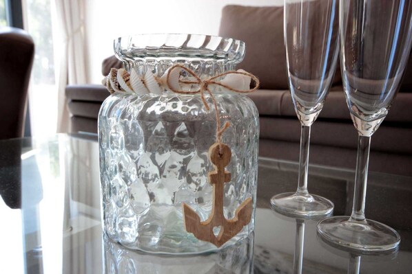 Unclassified image, 1 of 12, button