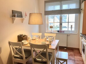 Immagine non classificata, 4 di 12, pulsante