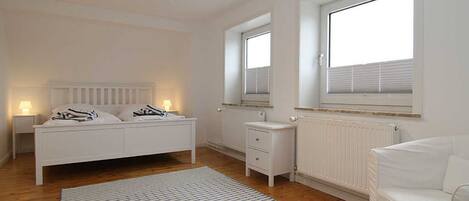 3 bedrooms, WiFi