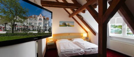 2 habitaciones, escritorio y wifi