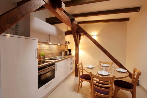 Fridge, microwave, oven, dishwasher