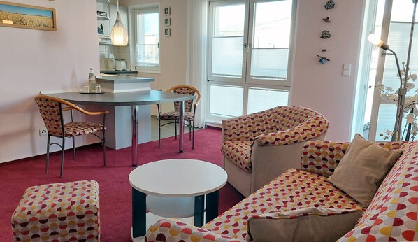 Imagen sin descripción, 1 de 16, botón