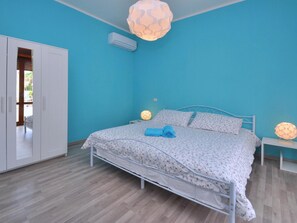 3 bedrooms - Casa Venere - Three Bedroom Apartment, Sleeps 7 (Capaccio Scalo)