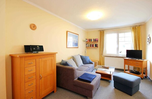 Imagen sin descripción, 1 de 14, botón