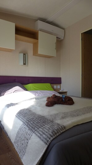 2 bedrooms, free WiFi - Disabled mobile home / PRM (Gastes)